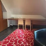 Les Cigogneaux Aparthotel 3*